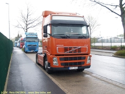 Volvo-FH12-420-300406-02
