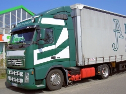 Volvo-FH12-420-Christensson-Szy-150708-02