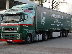 Volvo-FH12-420-Freiberg-Schiffner-300605-01