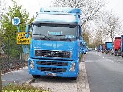 Volvo-FH12-420-blau-300406-04