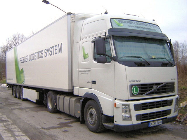 Volvo-FH12-460-Federer-Linhardt-240207-01.jpg - Volvo FH12 460N. Linhardt