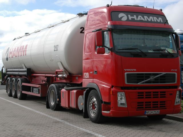 Volvo-FH12-460-Hamm-Schiffner-010705-01.jpg - Volvo FH12 460Carsten Schiffner