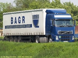 Volvo-FH12-460-BAGR-090506-01