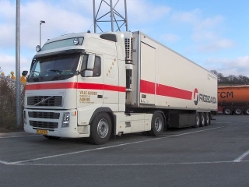 Volvo-FH12-460-Jensen-Holz-021204-1-DK