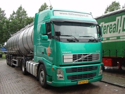 Volvo-FH12-460-TBL-Holz-210706-01
