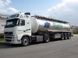 Volvo-FH12-460-Tenfelde-Thiele-210508-01