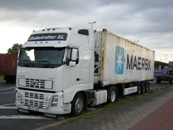 Volvo-FH12-460-weiss-Iden-231205-01
