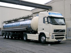 Volvo-FH12-500-TASZ-Aspera-Szy-050404-1