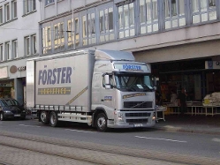 Volvo-FH12-Foerster-MMartin-311204-01