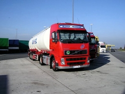 Volvo-FH12-Nijhof-Koster-090106-01