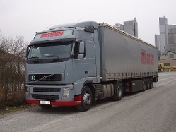 Volvo-FH12-PLSZ-Menninger-Holz-300104-2