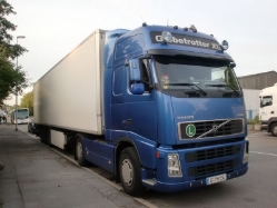 Volvo-FH12-460-blau-DS-201209-01