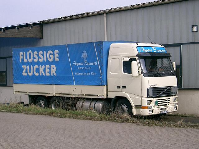 Volvo-FH16-520-Aspera-Brauerei-Szy-140304-1.jpg - Volvo FH16Trucker Jack