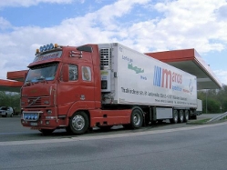 Volvo-FH16-520-KUEKOSZ-Manos-Szy-050404-2