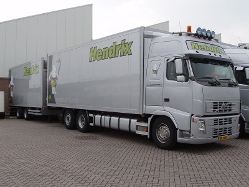 Volvo-FH16-550-Hendrix-Holz-310807-03