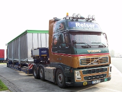 Volvo-FH16-550-Reiser-Holz-010108-06