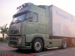 Volvo-FH16-610-Pinzler-Engel-180806-02