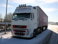 Volvo-FH16-580-van-Gastel-Bornscheuer-170309-01