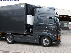 Volvo-FH16-660-schwarz-210808-01