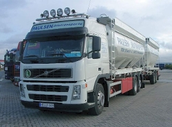 Volvo-FM9-380-Paulsen-Willann-250904-2