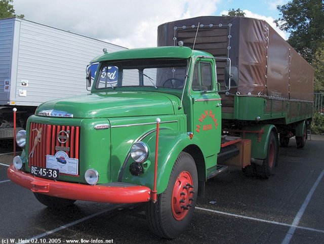 Volvo-L-395-Titan-rot-gruen-031005-01.jpg - Volvo L 395 Titan