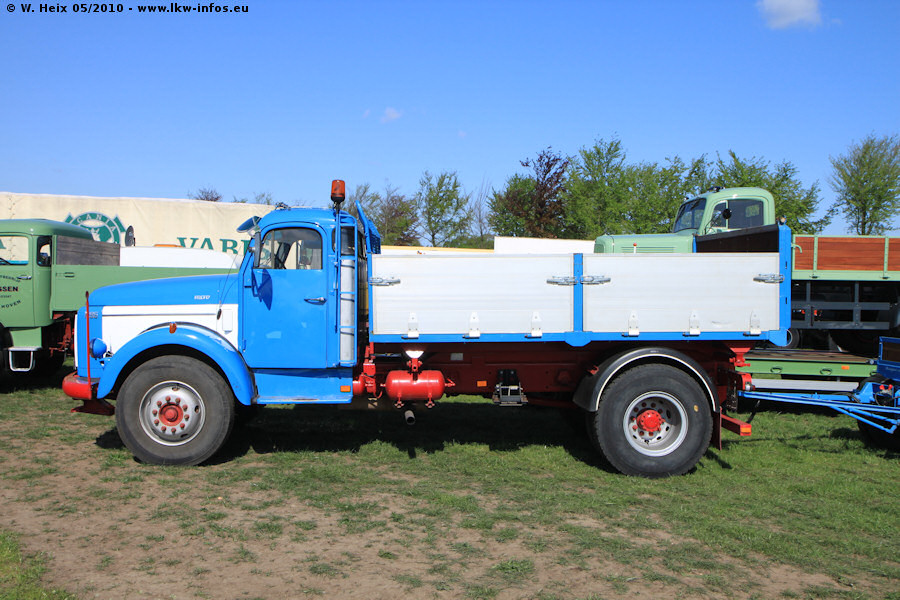 Volvo-N-86-blau-020810-04.jpg - Volvo N 86