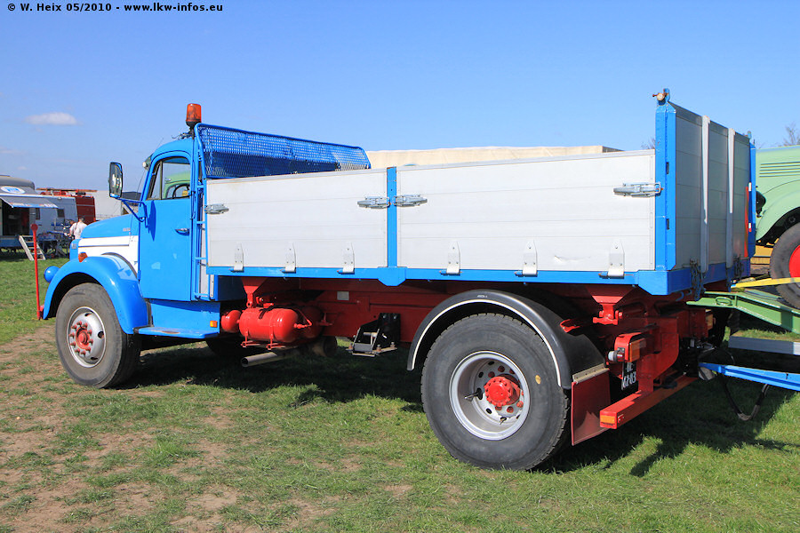 Volvo-N-86-blau-020810-05.jpg - Volvo N 86