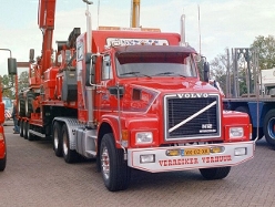 Volvo-N12-rot-(Koster)