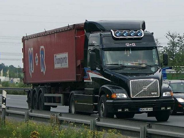Volvo-NH12-M+R-Willann-130804-1.jpg - Volvo NH12Michael Willann