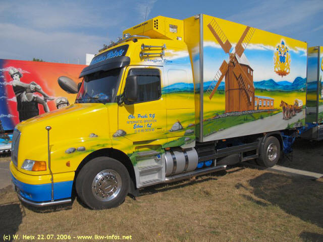 Volvo-NH12-Priebs-220706-02.jpg - Volvo NH12