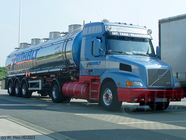 Volvo-NH12-420-Hauber-TASZ-Anhalt-1.jpg - Volvo NH12