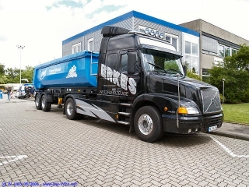 Volvo-NH12-420-Erkes-200506-02