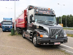 Volvo-NH12-460-Trans-M-100708-03