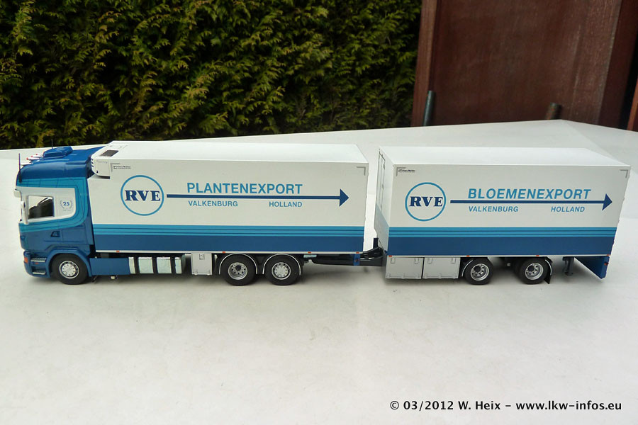 Tekno-Scania-R-II-RVE-090312-001.jpg