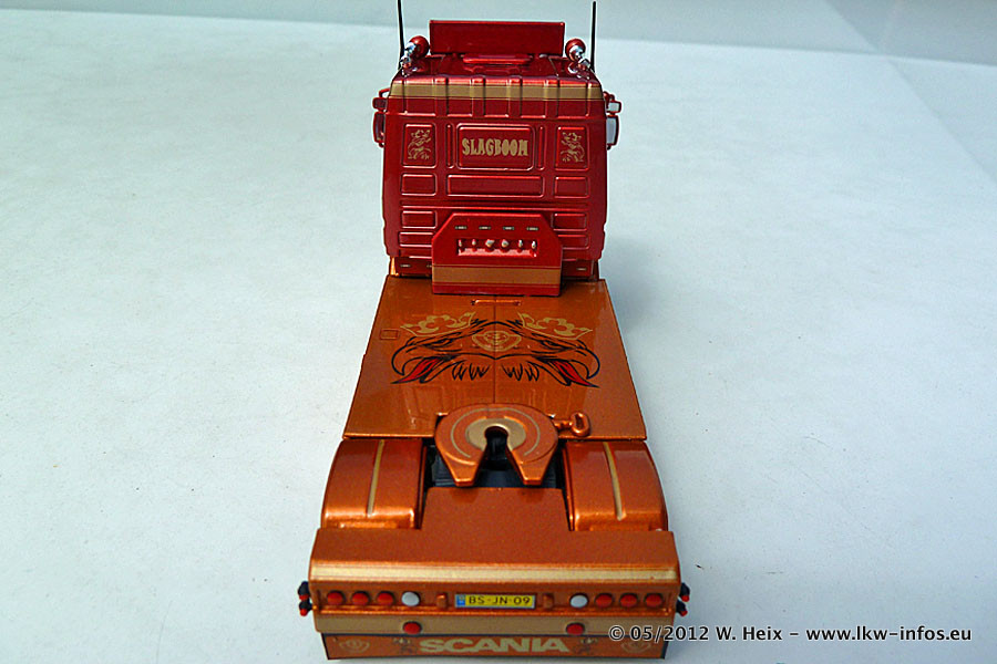 Tekno-Scania-143-Slagboom-300412-011.jpg
