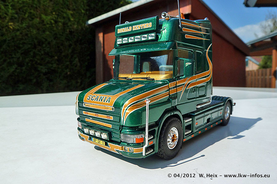 Tekno-Scania-164-V8-Kenters-200412-014.jpg