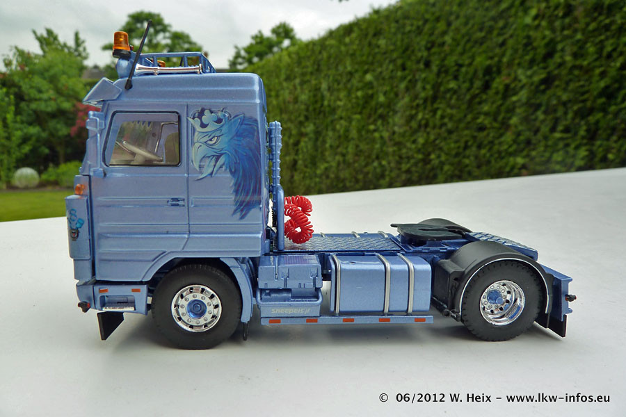 Tekno-Scania-143-M-420-Sneepels-010612-13.jpg