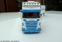 Tekno-Scania-R-620-Freight-Line-240910-06