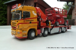 Tekno-Scania-R-620-Kranringen-Mammoet-110911-003