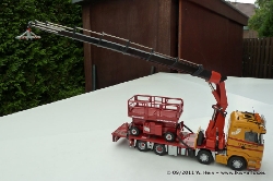 Tekno-Scania-R-620-Kranringen-Mammoet-110911-016
