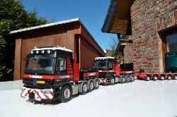 WSI-MB-Actros-3-SLT-Mammoet-190311-026