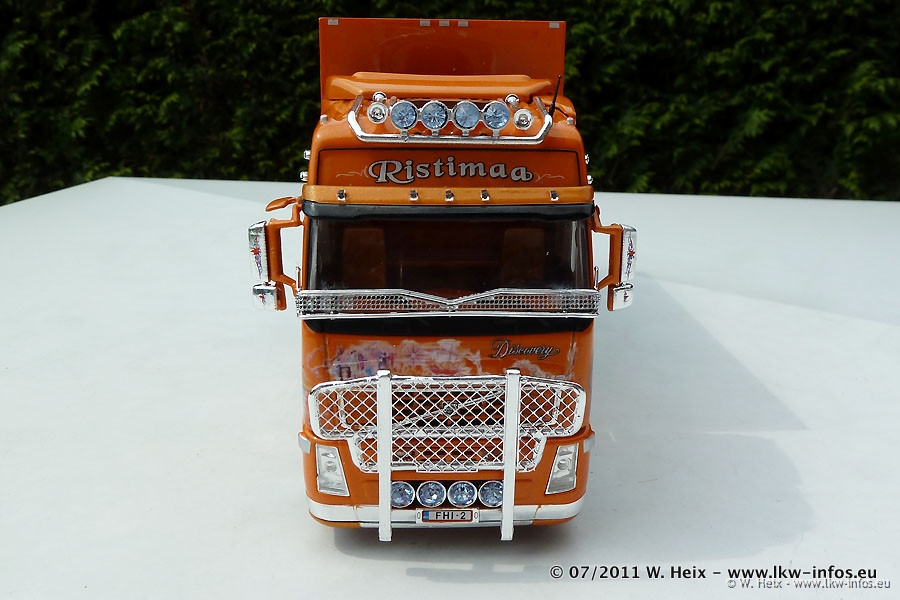 Tekno-Volvo-FH-Ristimaa-280711-07.jpg