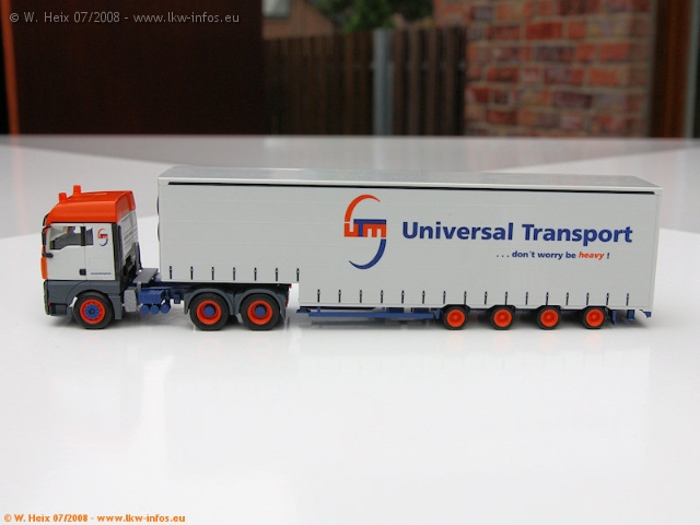 MAN-TGA-XLX-Universal-270708-09.jpg