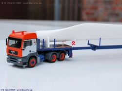MAN-TGA-26480-LX-Universal-050409-04