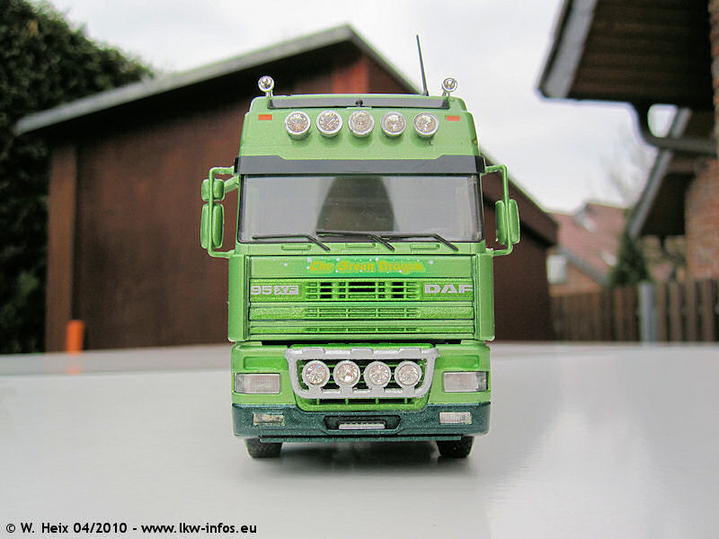 Tekno-DAF-95-XF-Veenplant-080410-005.jpg