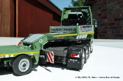 WSI-MAN-TGX-41680-Wacker-020811-006a