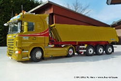 Tekno-Scania-V8+MB-Actros-3-Wolters-120412-003