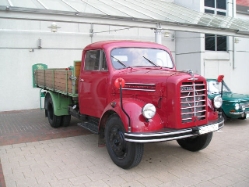Borgward-rot-Hensing-050606-02