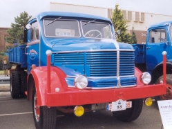Krupp-Mustang-K8-M4-rot-blau-Thiele-210205-01