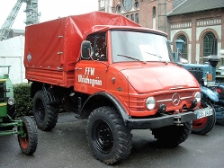 MB-Unimog-403-scholz-091004-1